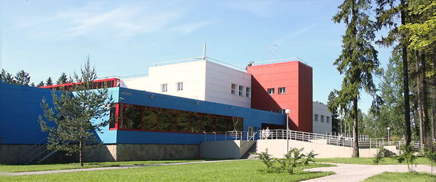Здание онкоцентра ЛДЦ-МИБС в Песочном